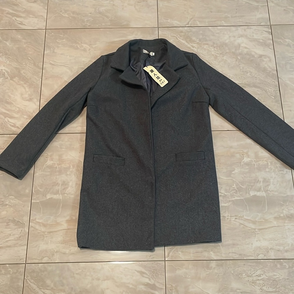 Single breasted coat